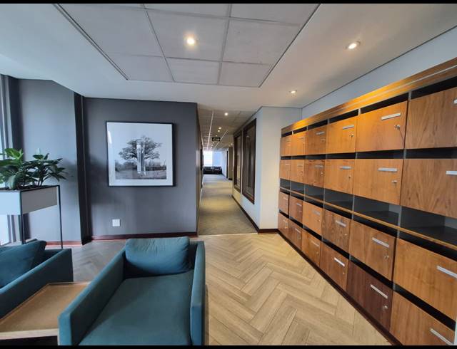 988M² OFFICE TO LET IN SANDTON CENTRAL